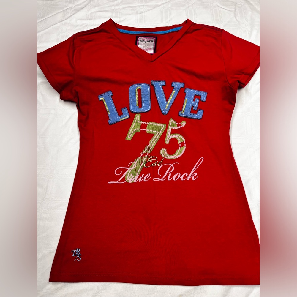 TRUE ROCK Red Kids Tee with Love 75 Design